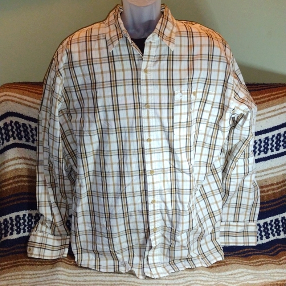 * LIKE NEW * Timberland Clothing - Button Down Long Sleeve Shirt